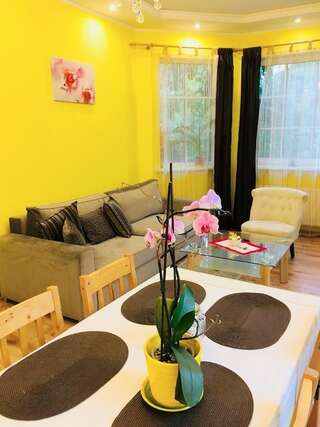 Апартаменты Relax boutique house 2,8 km to old town plus free parking Рига-5